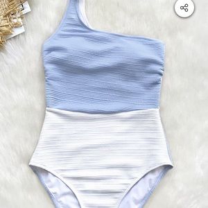 NWT Cupshe colorblock swimsuit size S